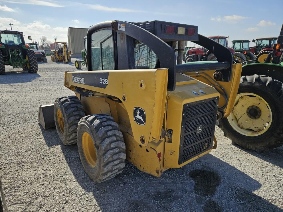 Image for 2006 John Deere 328