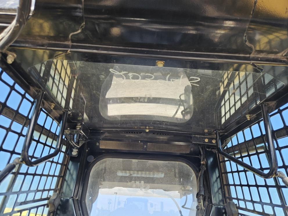 Image for 2006 John Deere 328