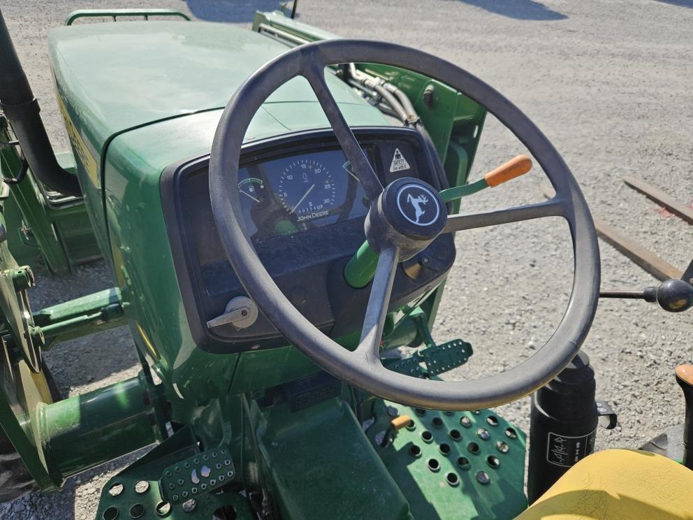 Image for 2008 John Deere 5203