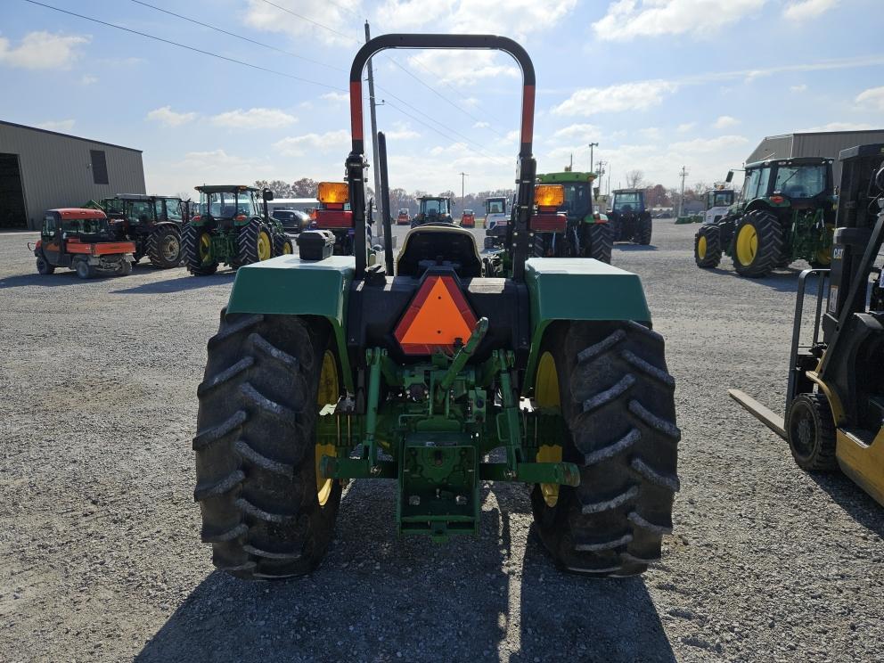 Image for 2008 John Deere 5203