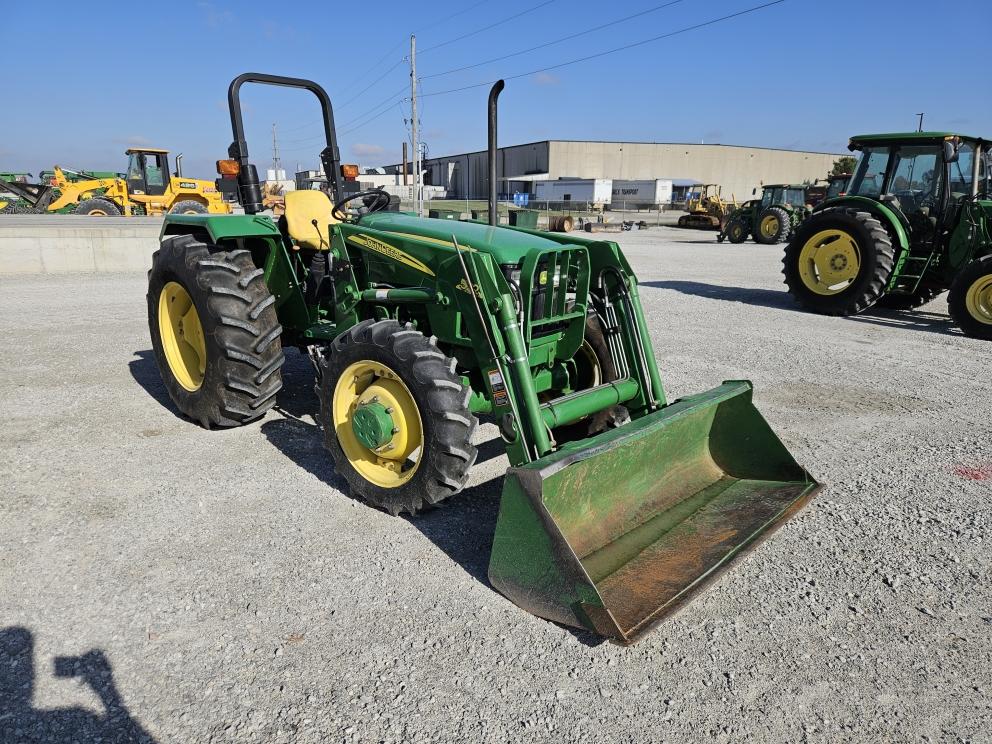Image for 2008 John Deere 5203