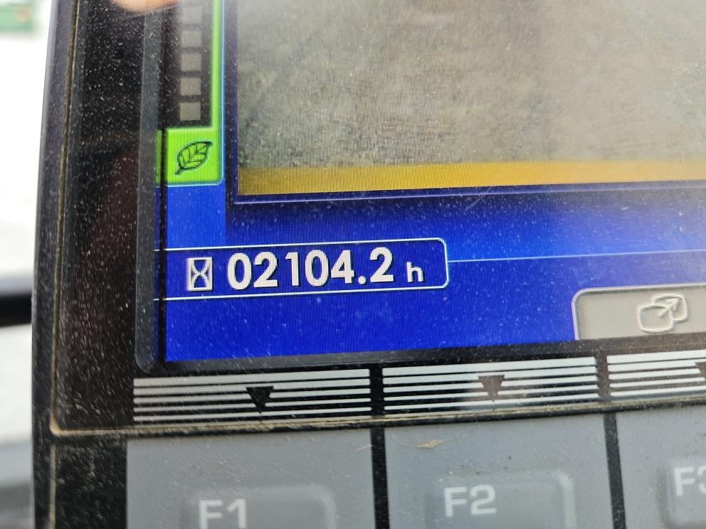 Image for 2022 Komatsu PC88MR-11