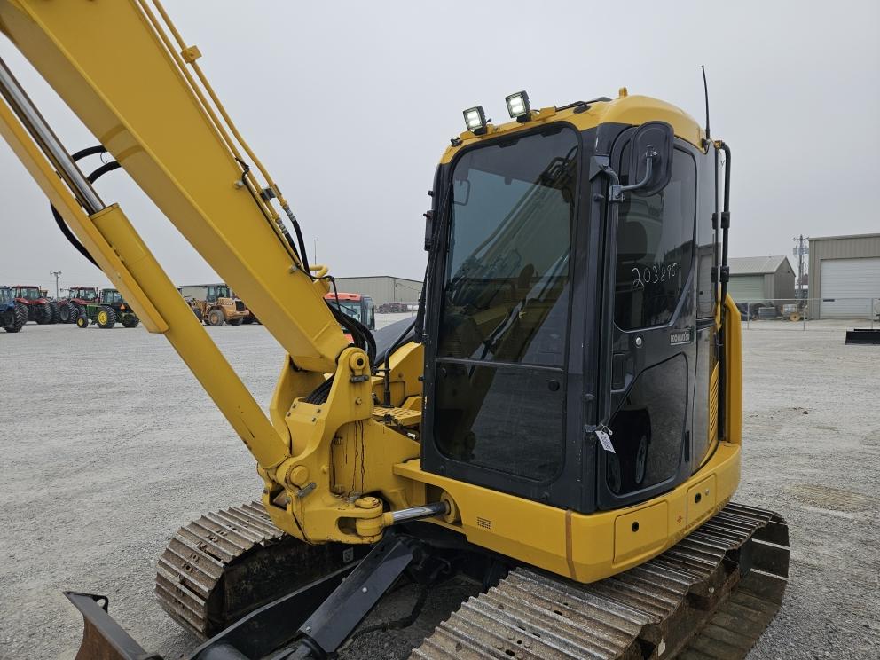 Image for 2022 Komatsu PC88MR-11