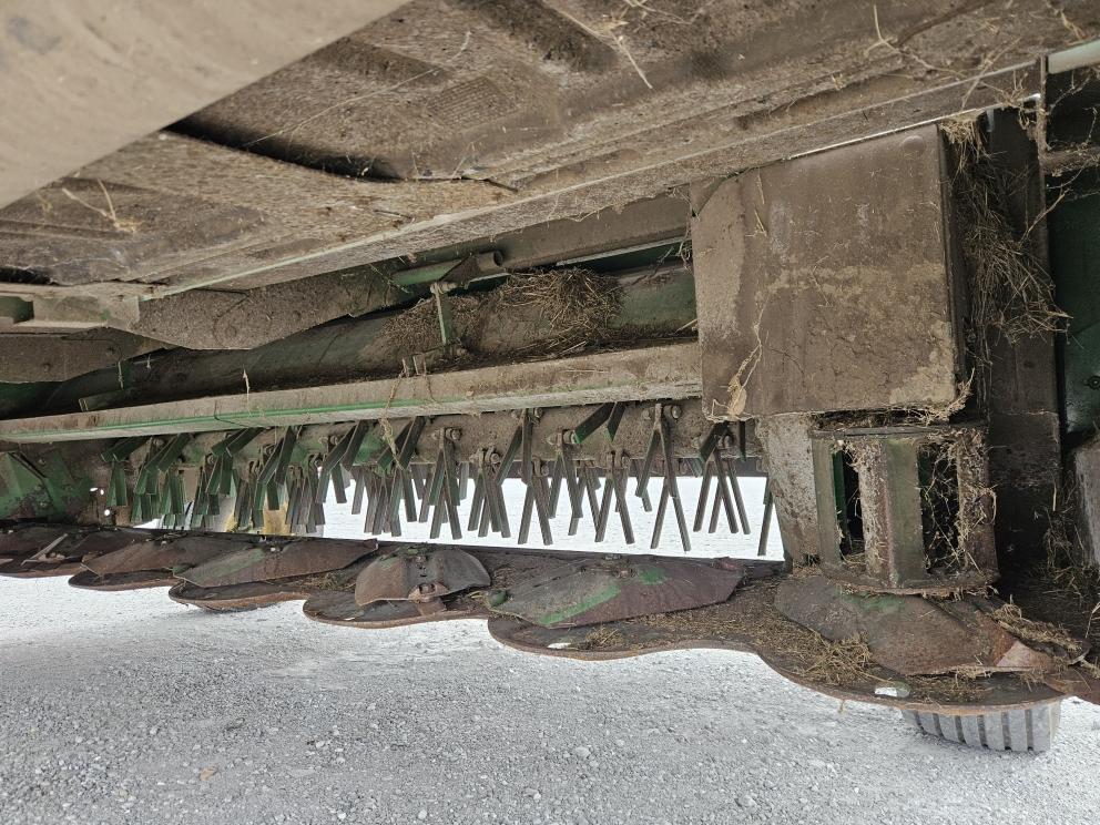 Image for 2022 John Deere C400