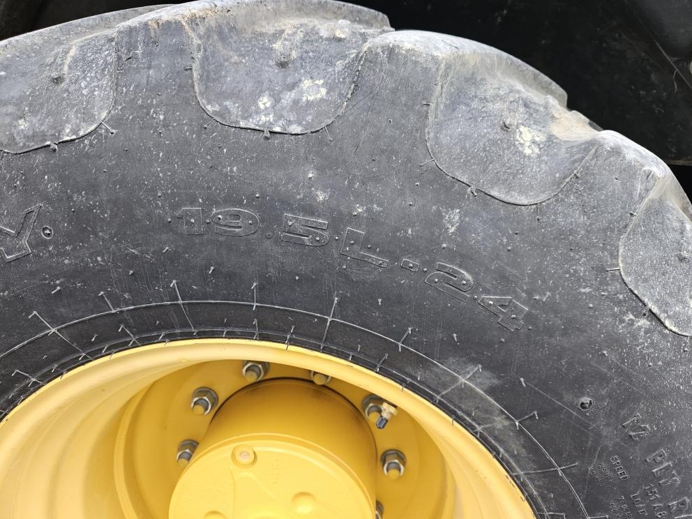 Image for 2019 John Deere 310L