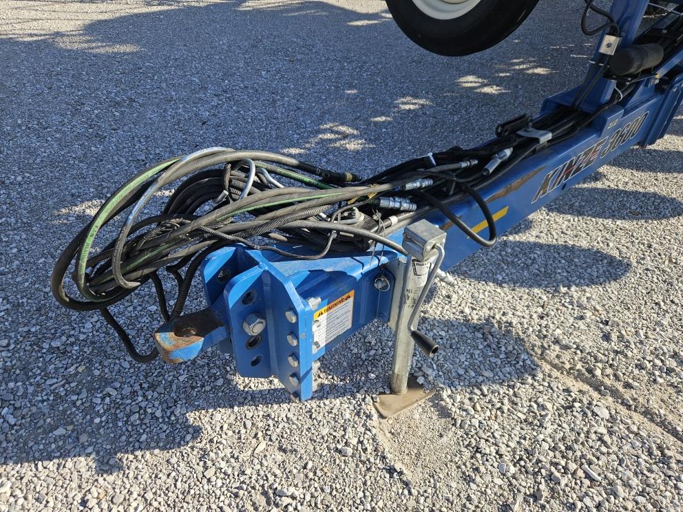 Image for 2012 Kinze 3600