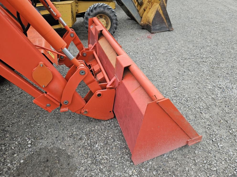 Image for 2019 Kubota M7-152 Deluxe