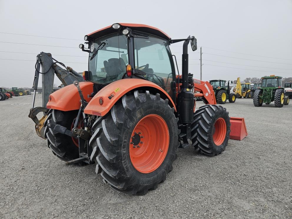 Image for 2019 Kubota M7-152 Deluxe