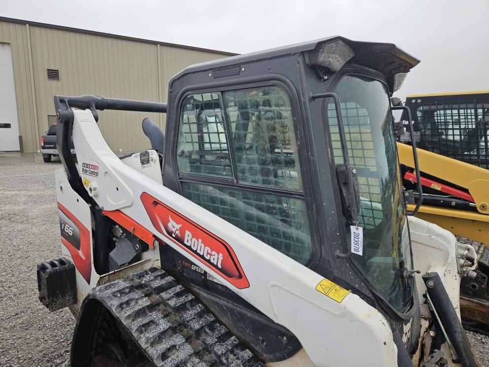 Image for 2021 Bobcat T66