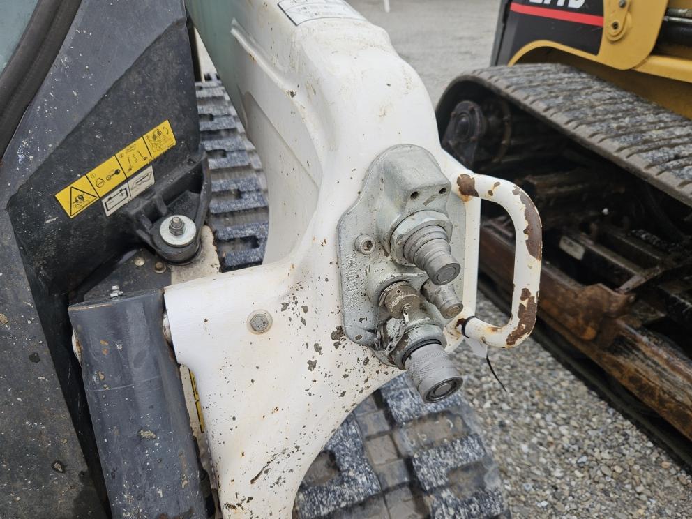 Image for 2021 Bobcat T66