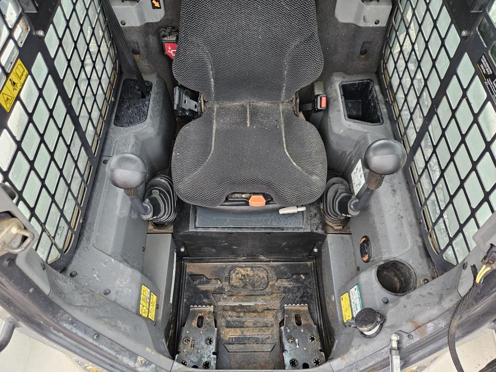 Image for 2021 Bobcat T66