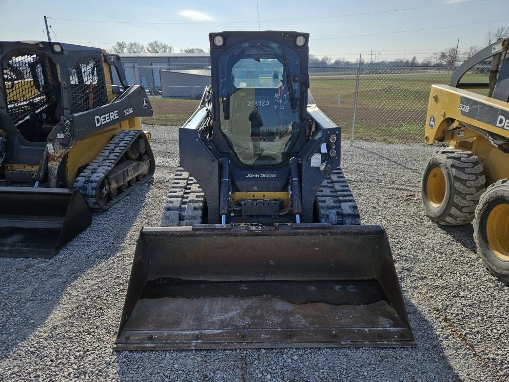 Image for 2021 John Deere 325G