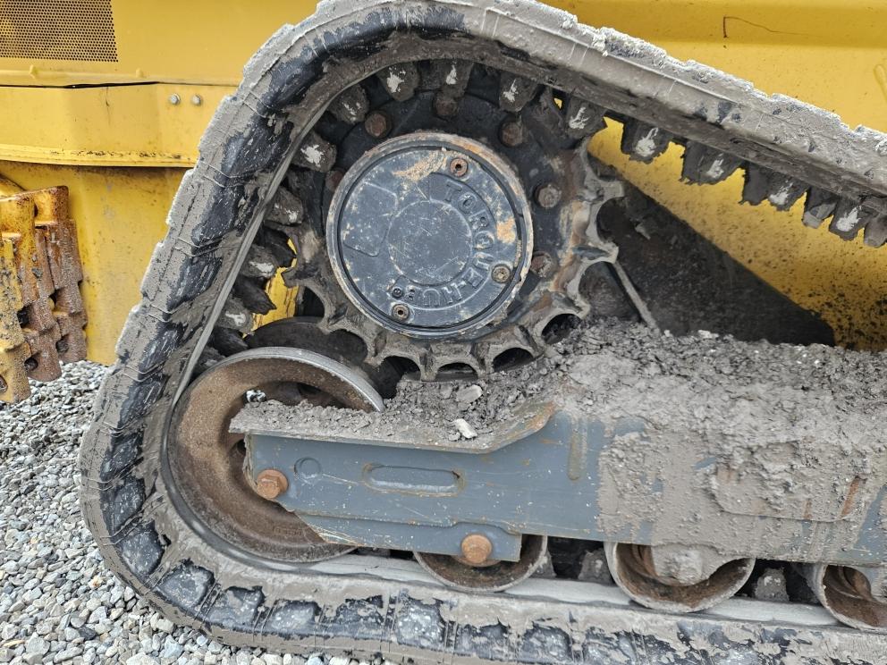 Image for 2021 John Deere 325G