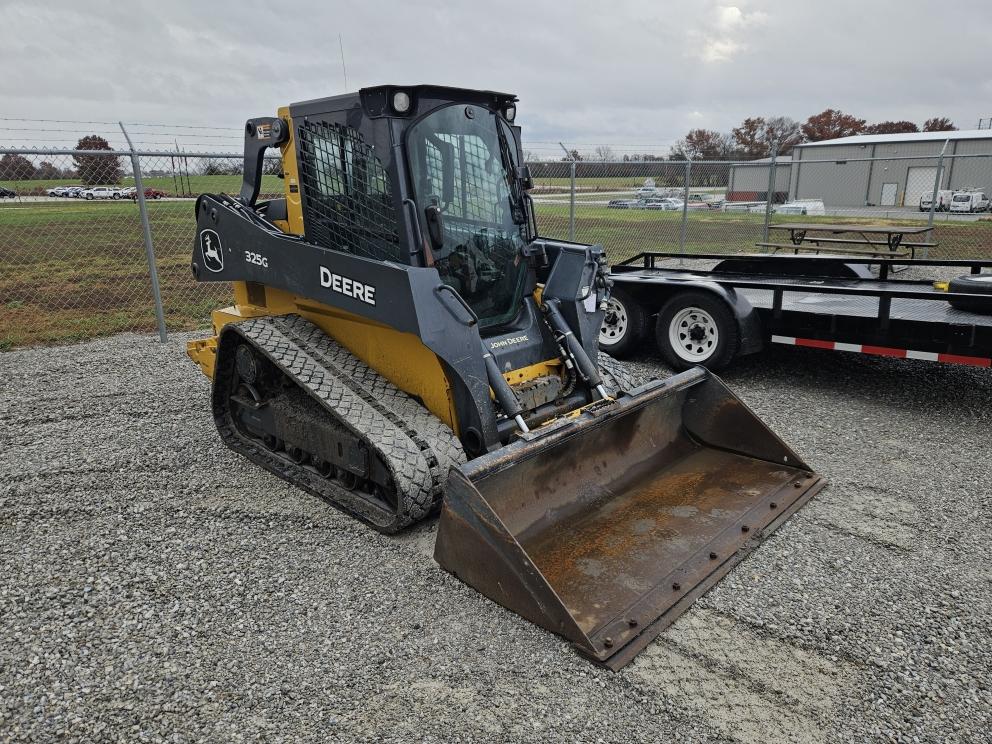 Image for 2021 John Deere 325G