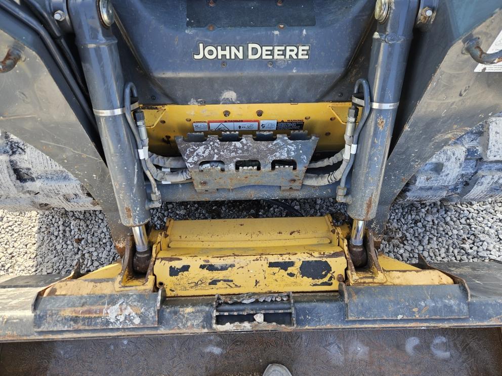 Image for 2021 John Deere 325G