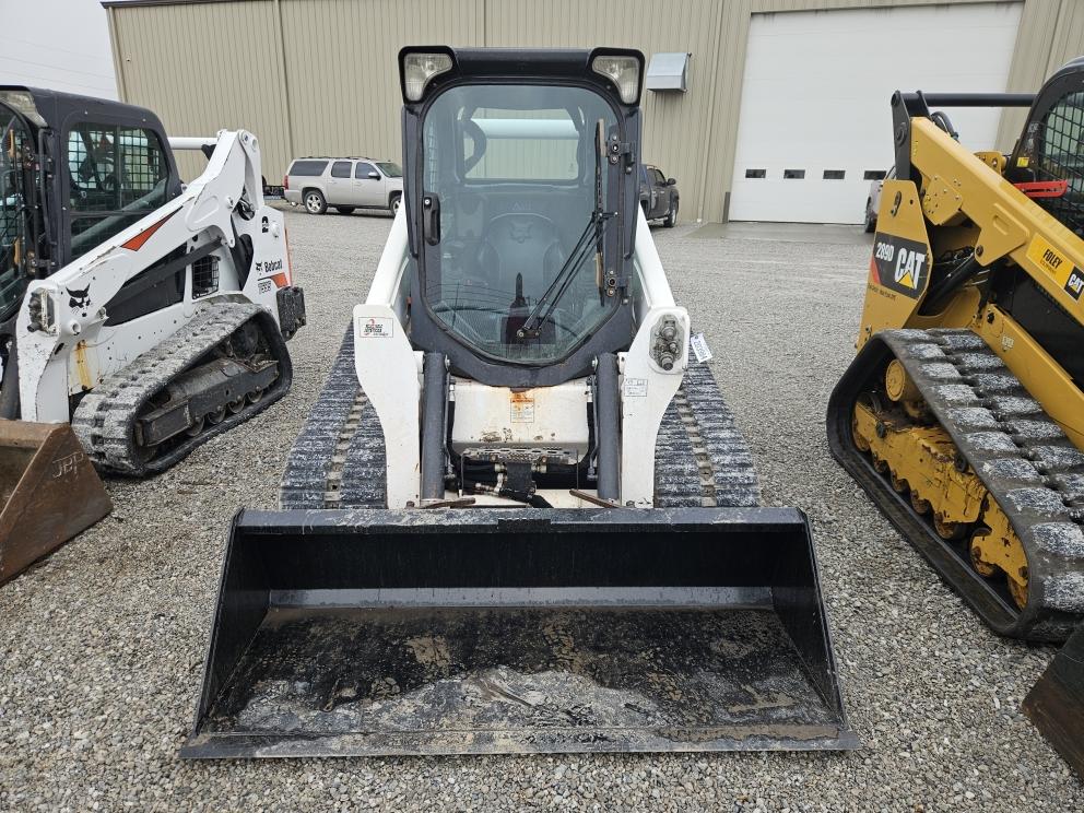 Image for 2018 Bobcat T740