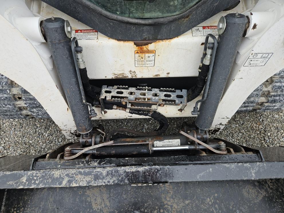 Image for 2018 Bobcat T740