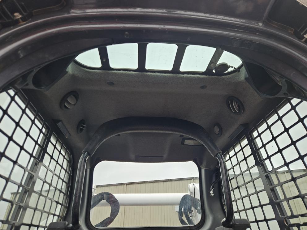 Image for 2018 Bobcat T740