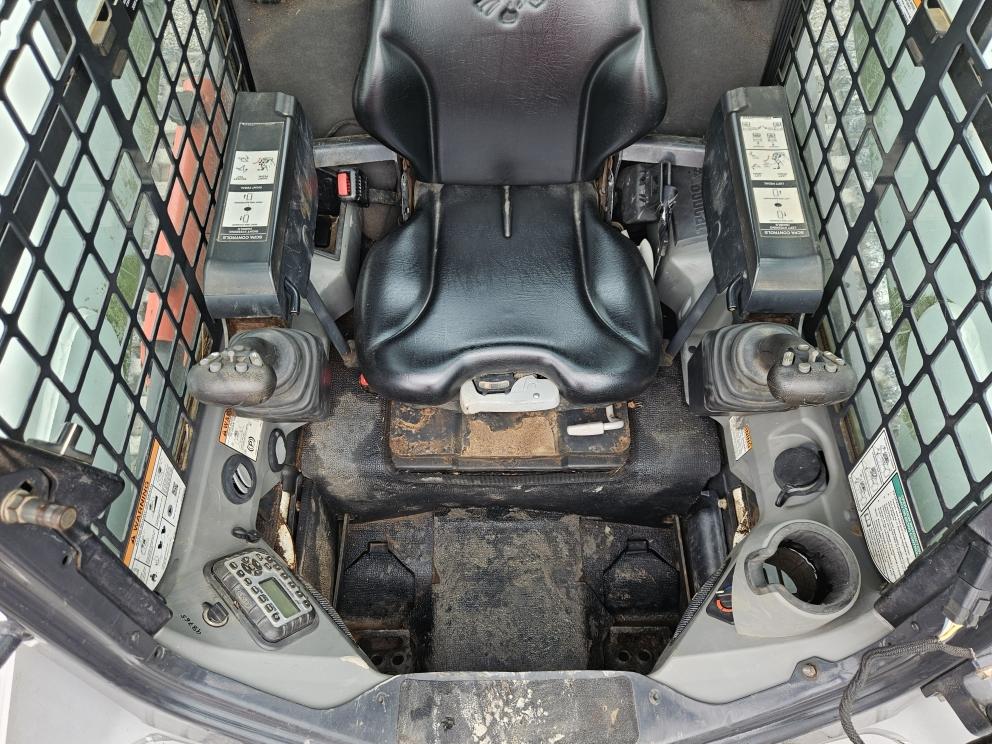 Image for 2018 Bobcat T740