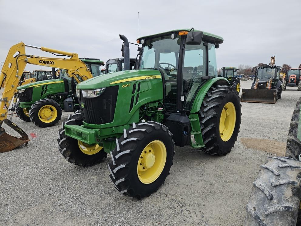 Image for 2017 John Deere 6120E