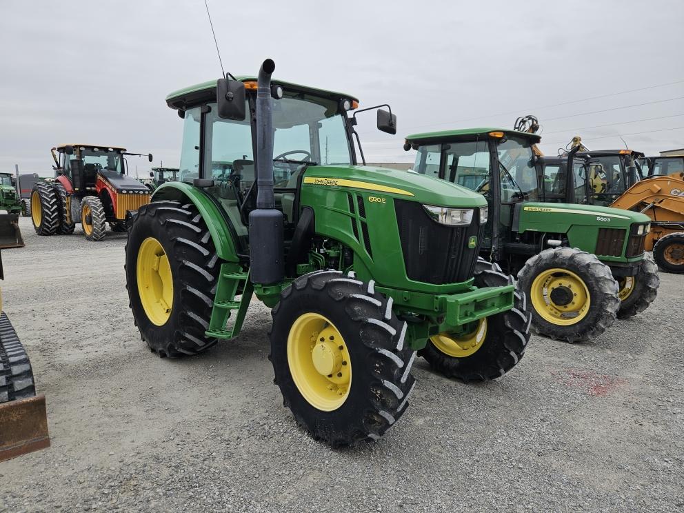 Image for 2017 John Deere 6120E
