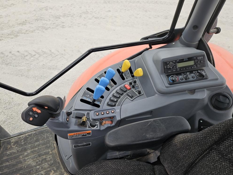 Image for 2020 Kubota M7-132 Deluxe