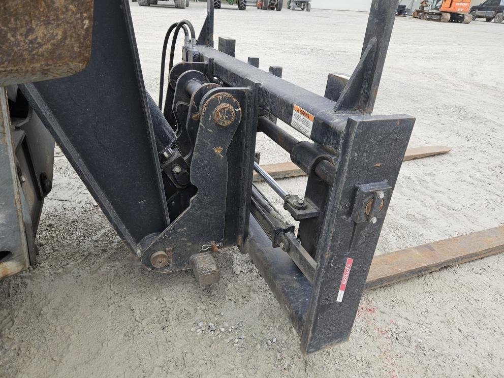 Image for 2014 Skyjack ZB2044