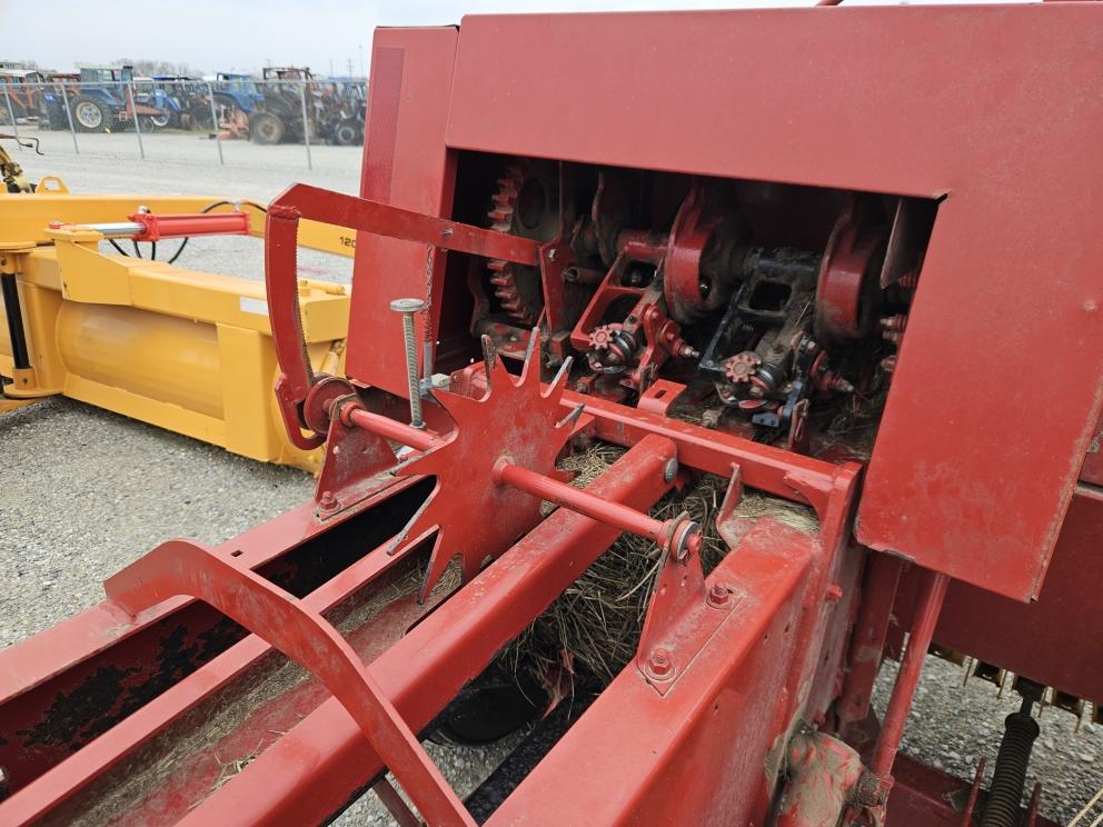 Image for 2009 New Holland BC5060