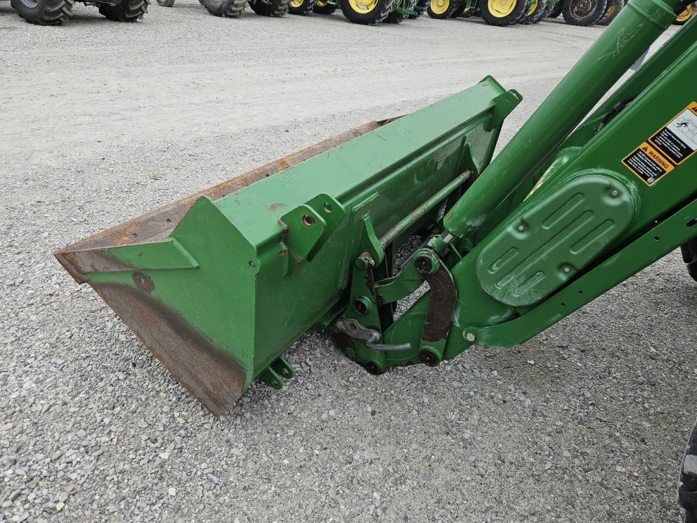 Image for 2016 John Deere 6120E