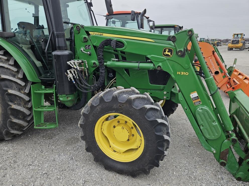 Image for 2016 John Deere 6120E