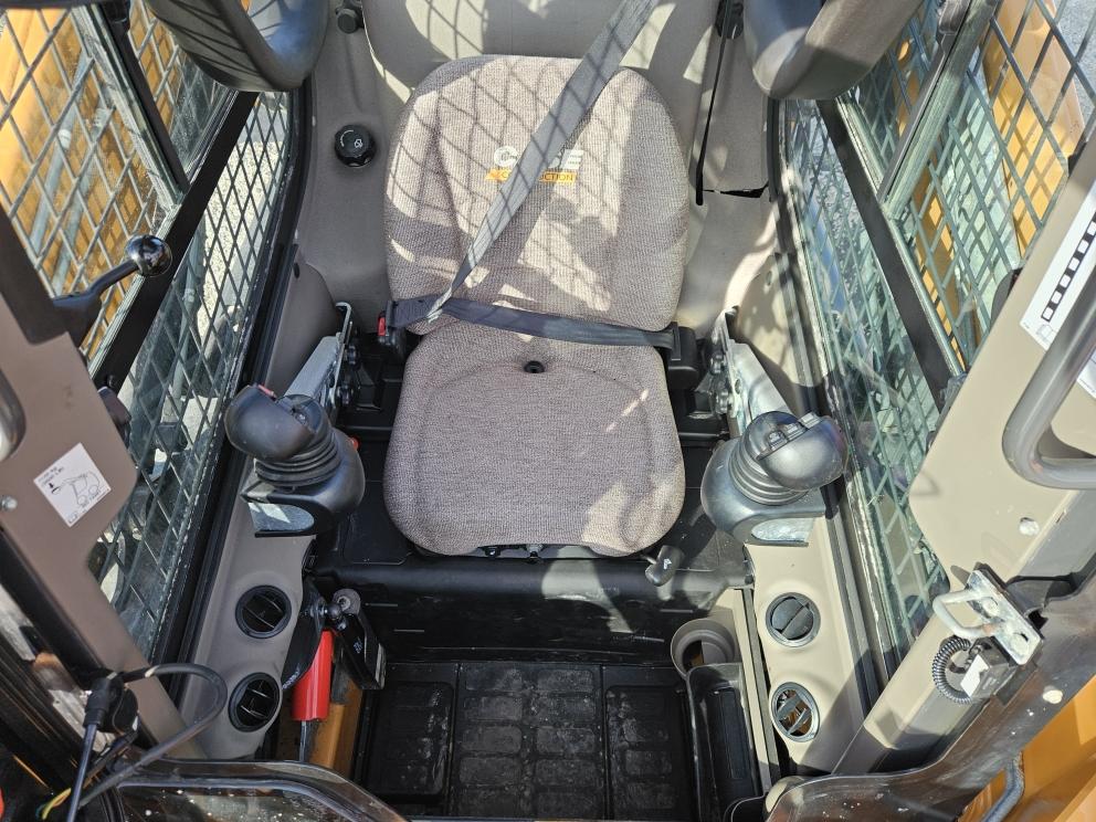 Image for 2012 Case SV250