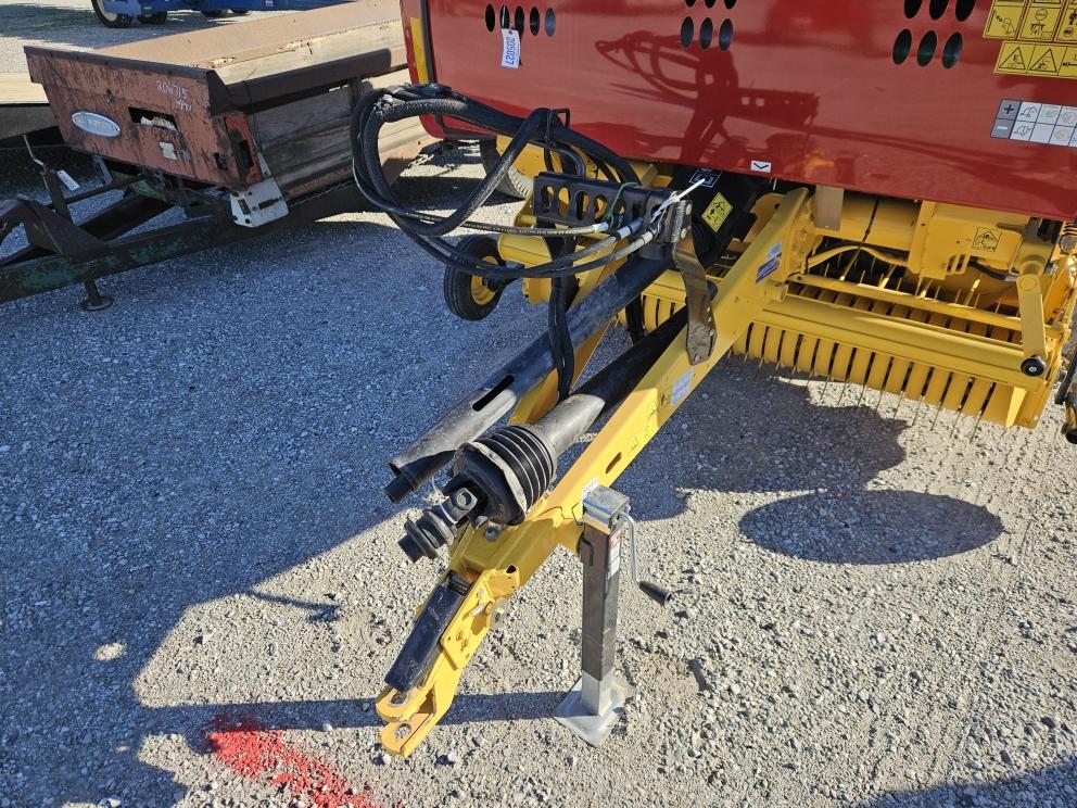 Image for 2022 New Holland Roll Belt 450