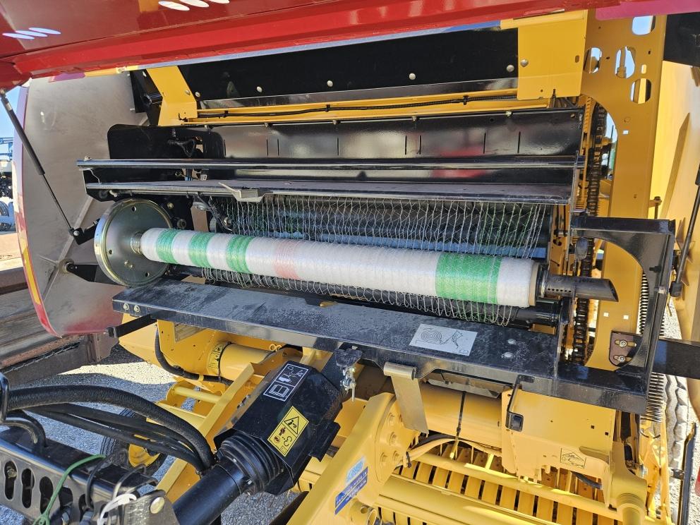 Image for 2022 New Holland Roll Belt 450
