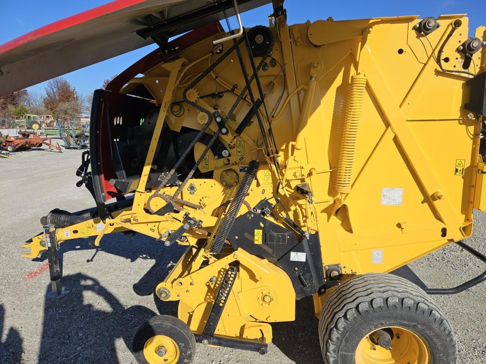 Image for 2022 New Holland Roll Belt 450