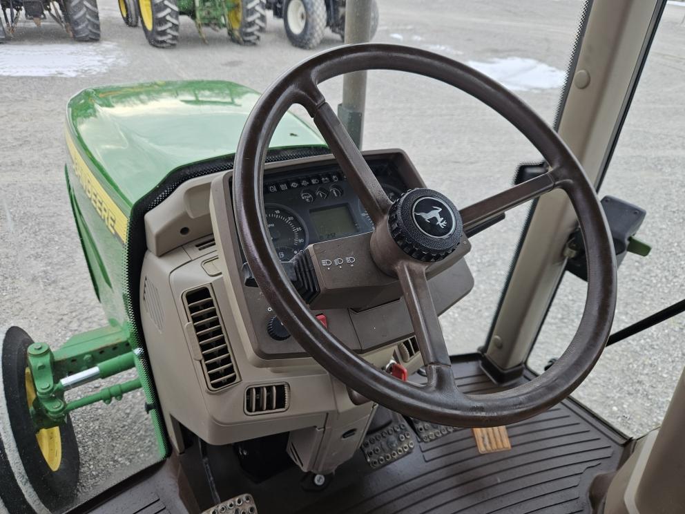 Image for 2003 John Deere 6420