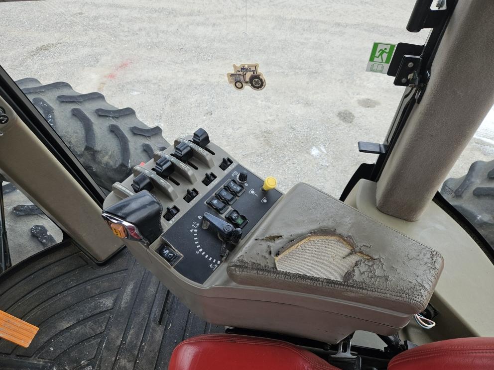 Image for 2004 Case IH STX325