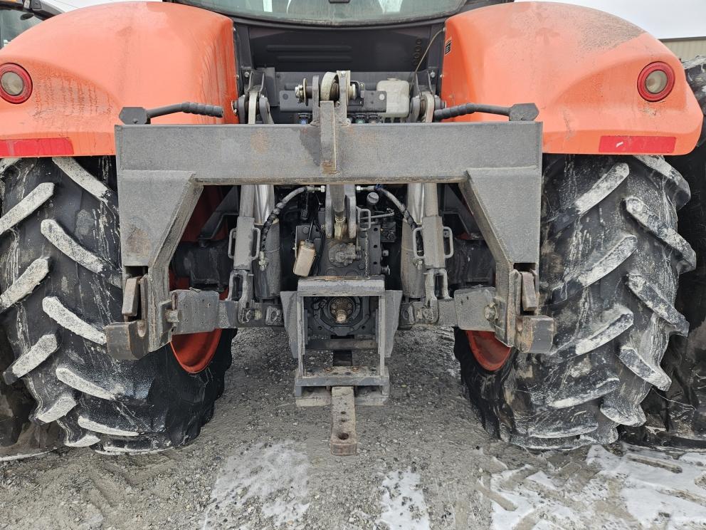 Image for 2022 Kubota M7-172