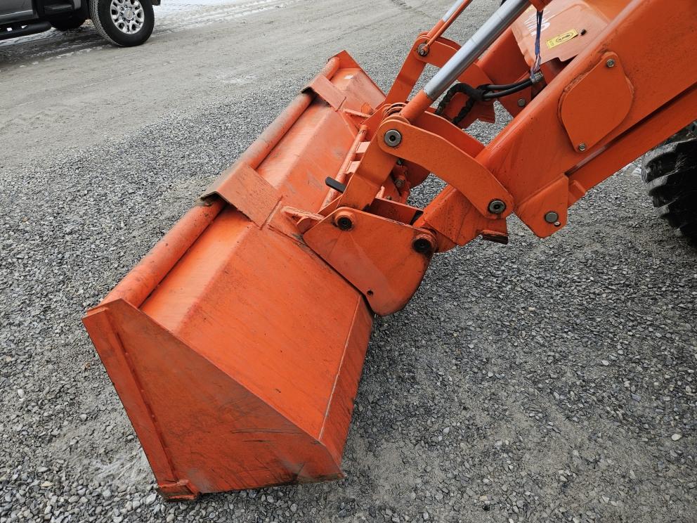 Image for 2022 Kubota M7-172