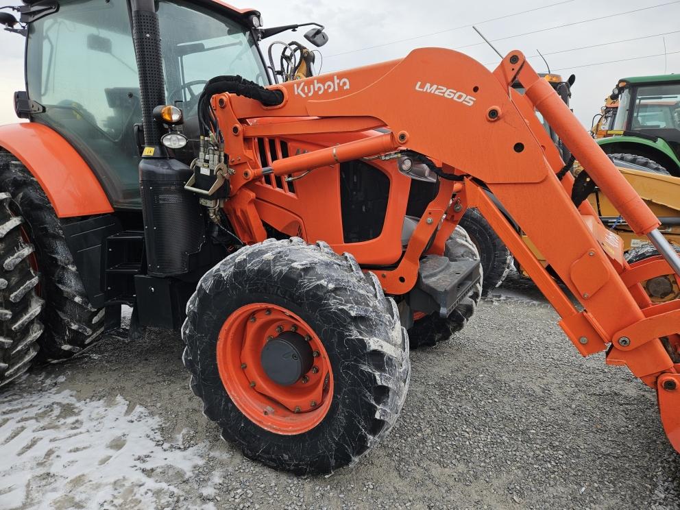 Image for 2022 Kubota M7-172