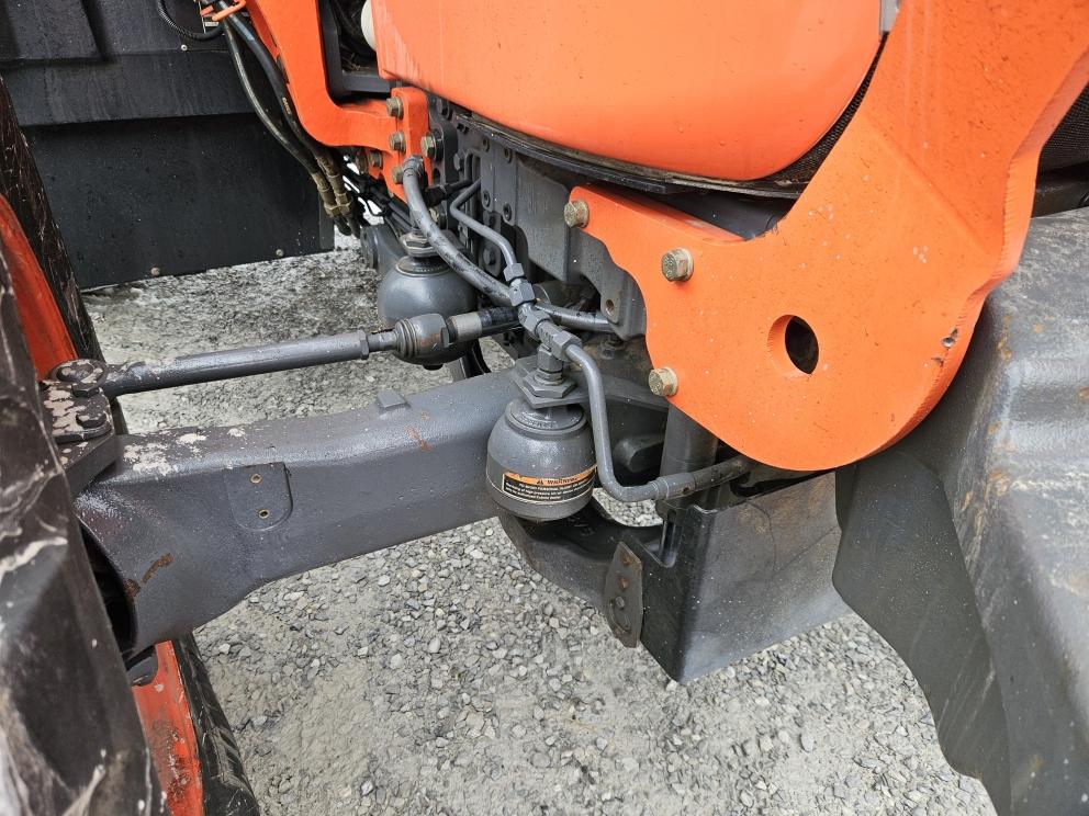 Image for 2022 Kubota M7-172