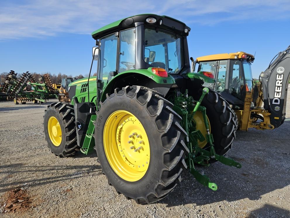 Image for 2023 John Deere 6155M