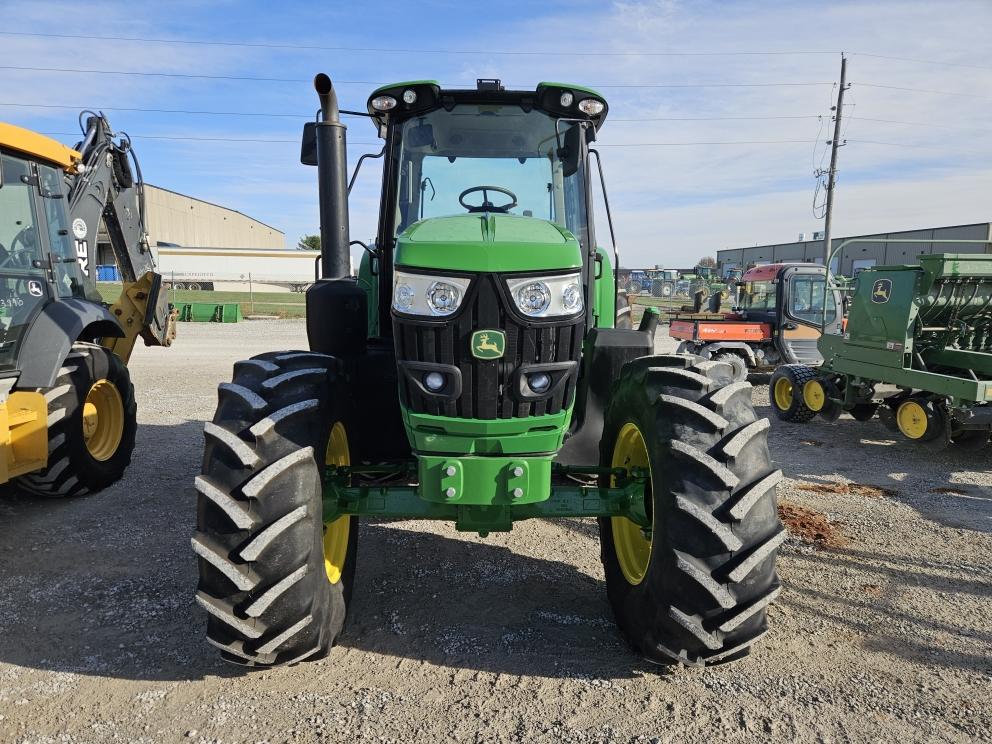 Image for 2023 John Deere 6155M