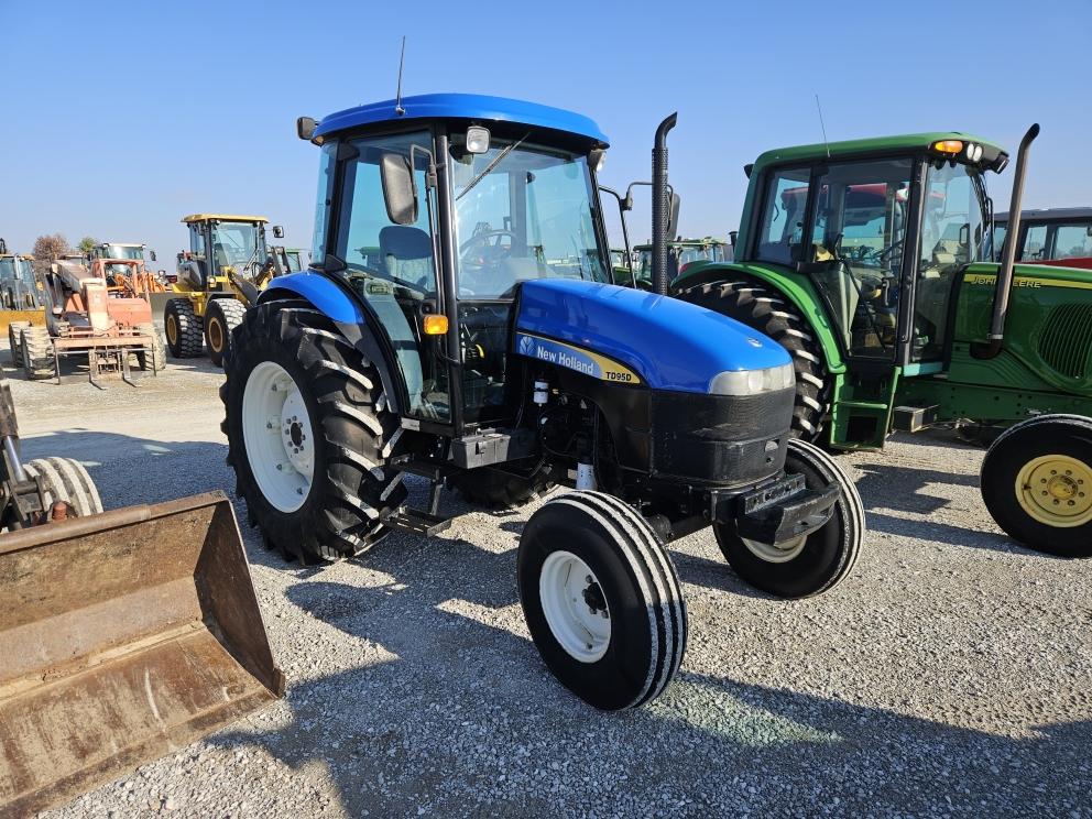 Image for 2008 New Holland TD95D