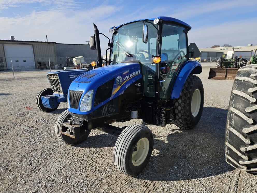Image for 2012 New Holland T4.75