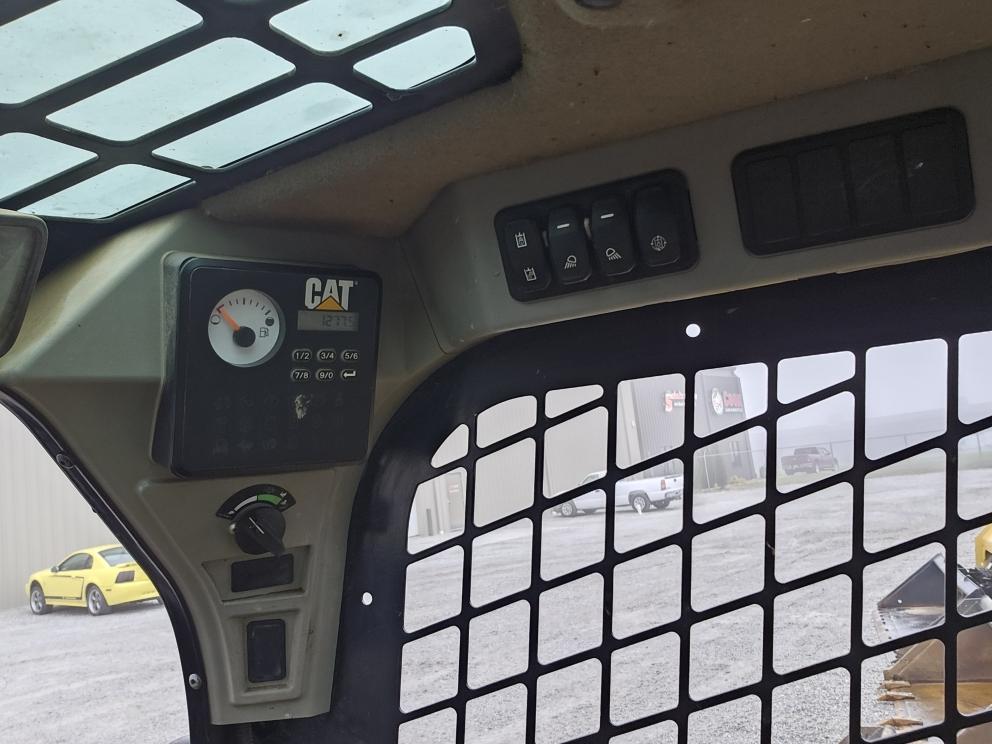 Image for 2020 Caterpillar 239D3