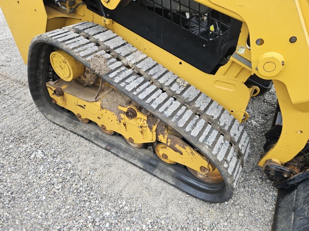 Image for 2020 Caterpillar 239D3