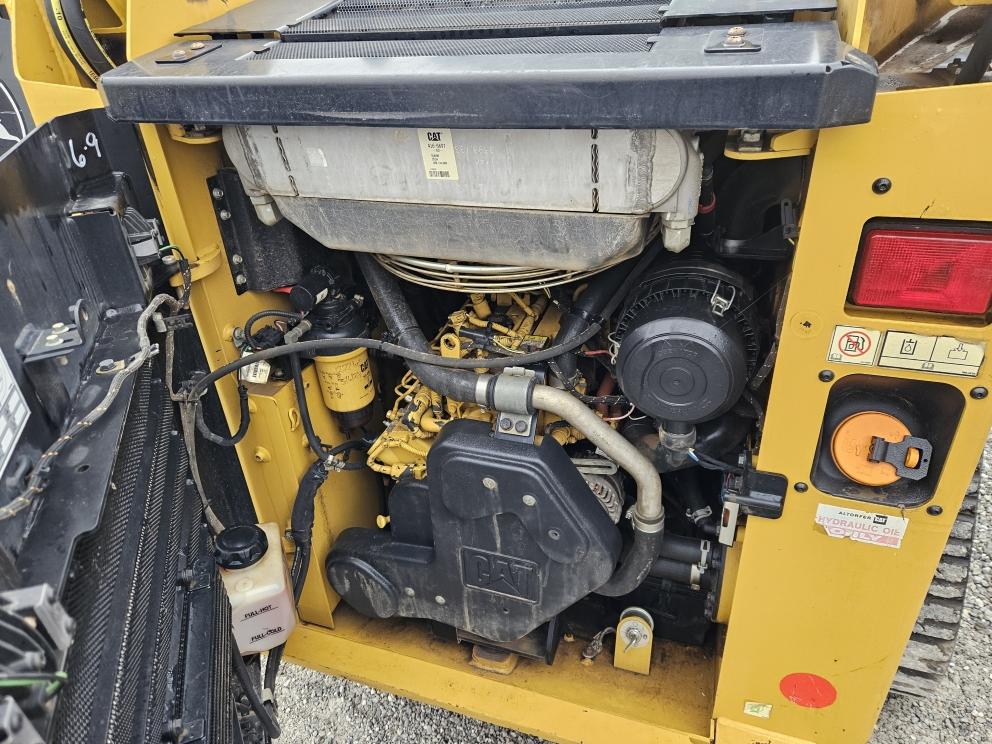 Image for 2020 Caterpillar 239D3