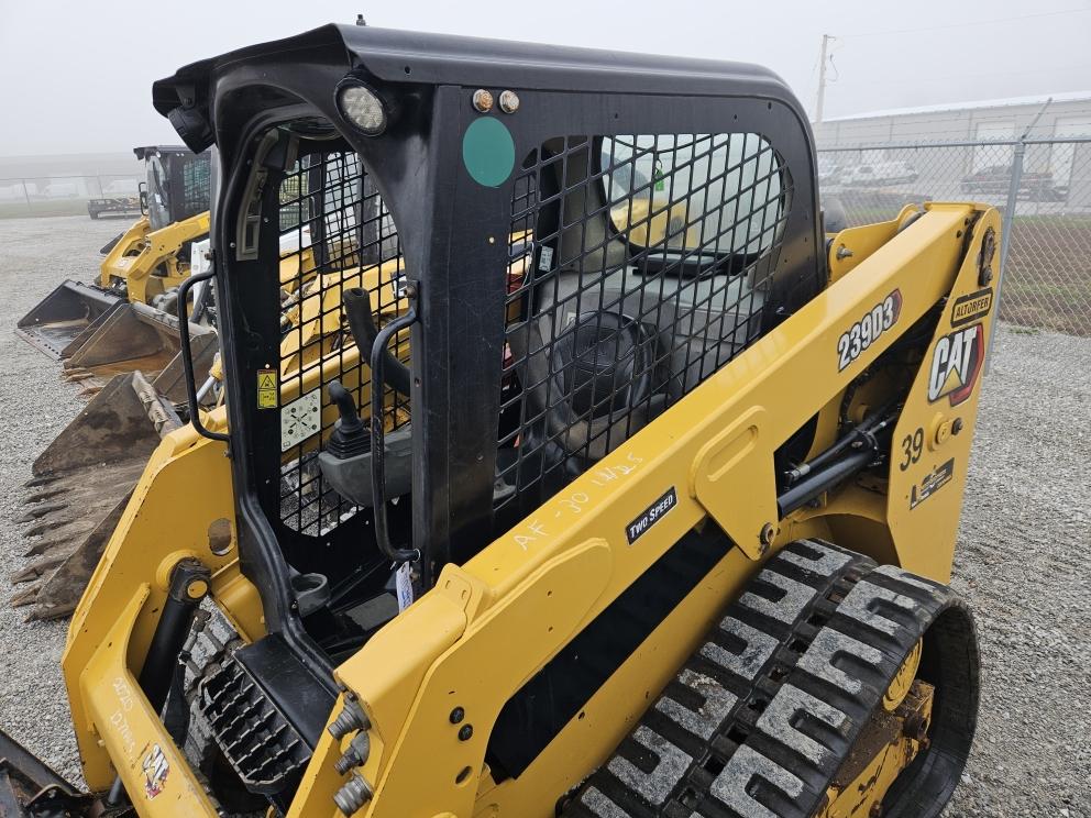 Image for 2020 Caterpillar 239D3