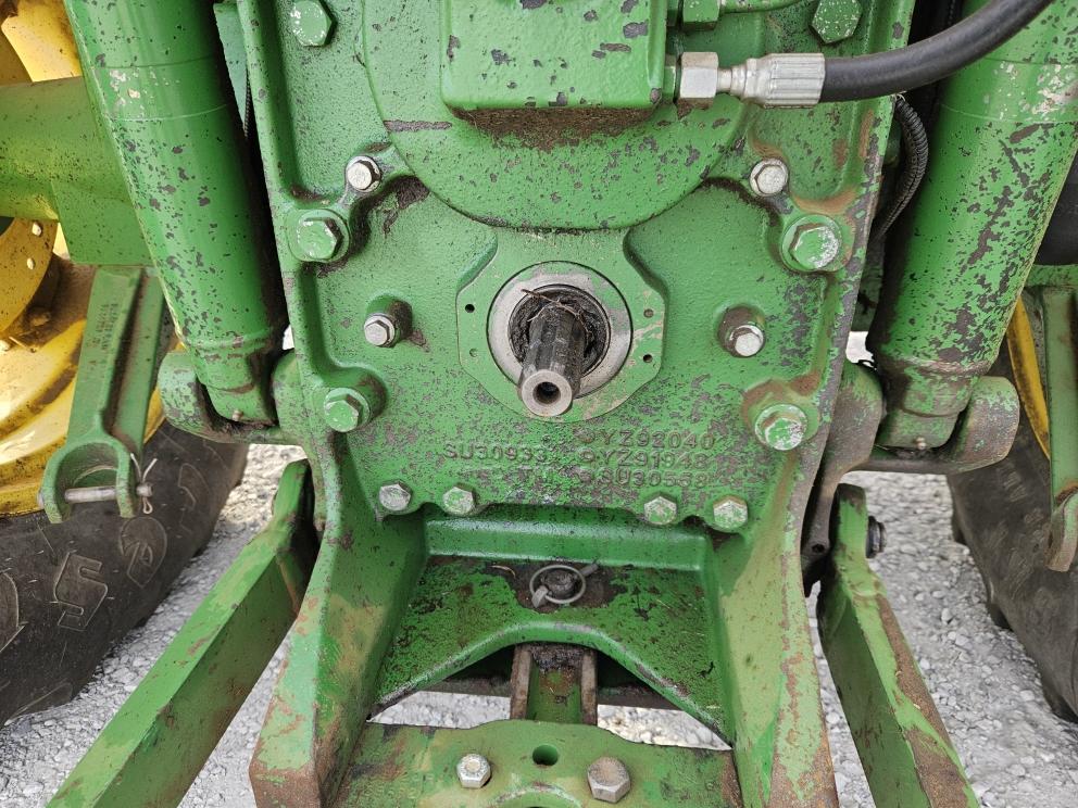 Image for 2014 John Deere 6115D