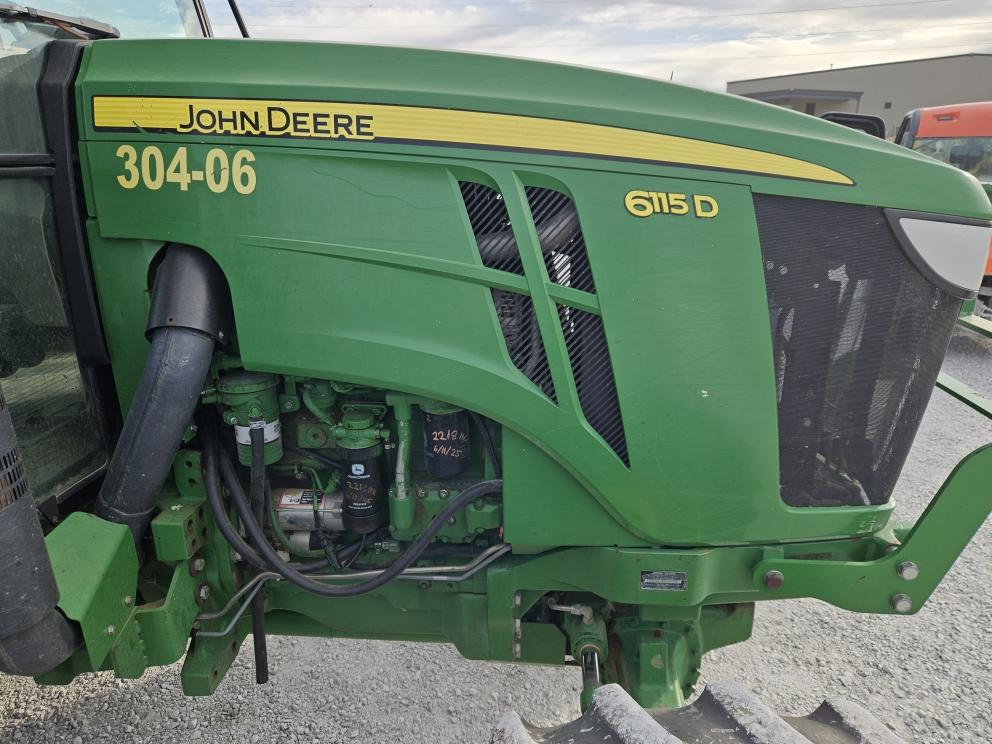 Image for 2014 John Deere 6115D